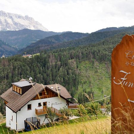 Ciasa Funtanies Puetia Apartman San Martino in Badia Kültér fotó
